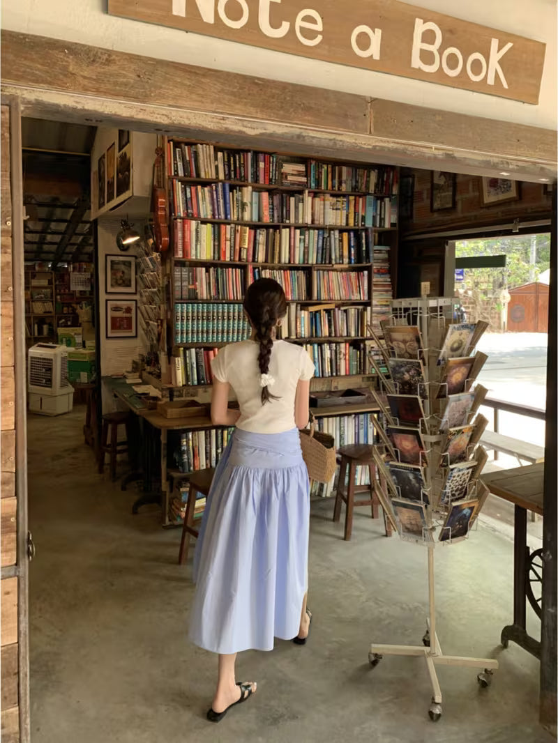 French-Style Niche Design, Irregular Strap, Cinched Waist, Half-Length Skirt