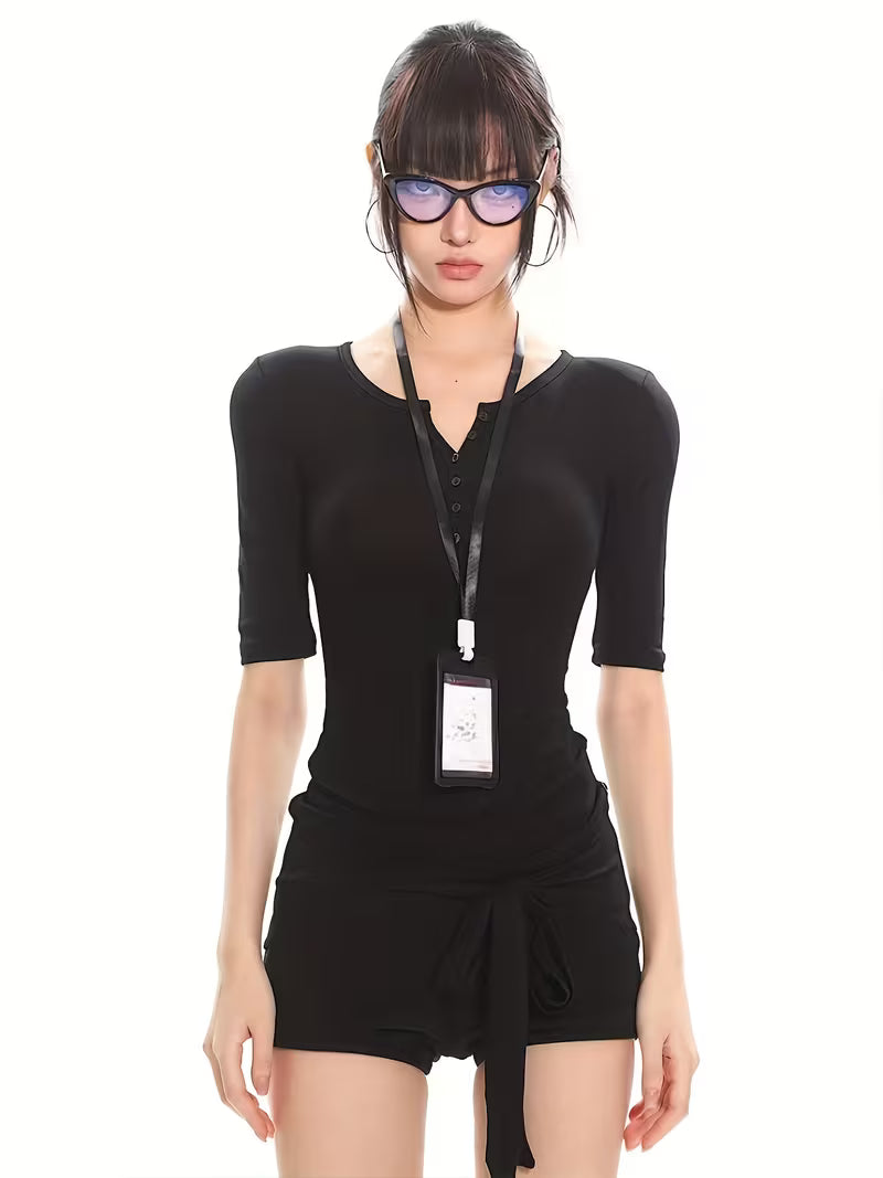 2025 New Sexy Slim-Fit Waist-Defining T-Shirt for Women, Featuring a V-Neck And Button Design, Made from Stretchy And Soft Fabric, Perfect for Evening Dates, Music Festivals, Parties, Travel, Work Commutes, And Everyday Outings