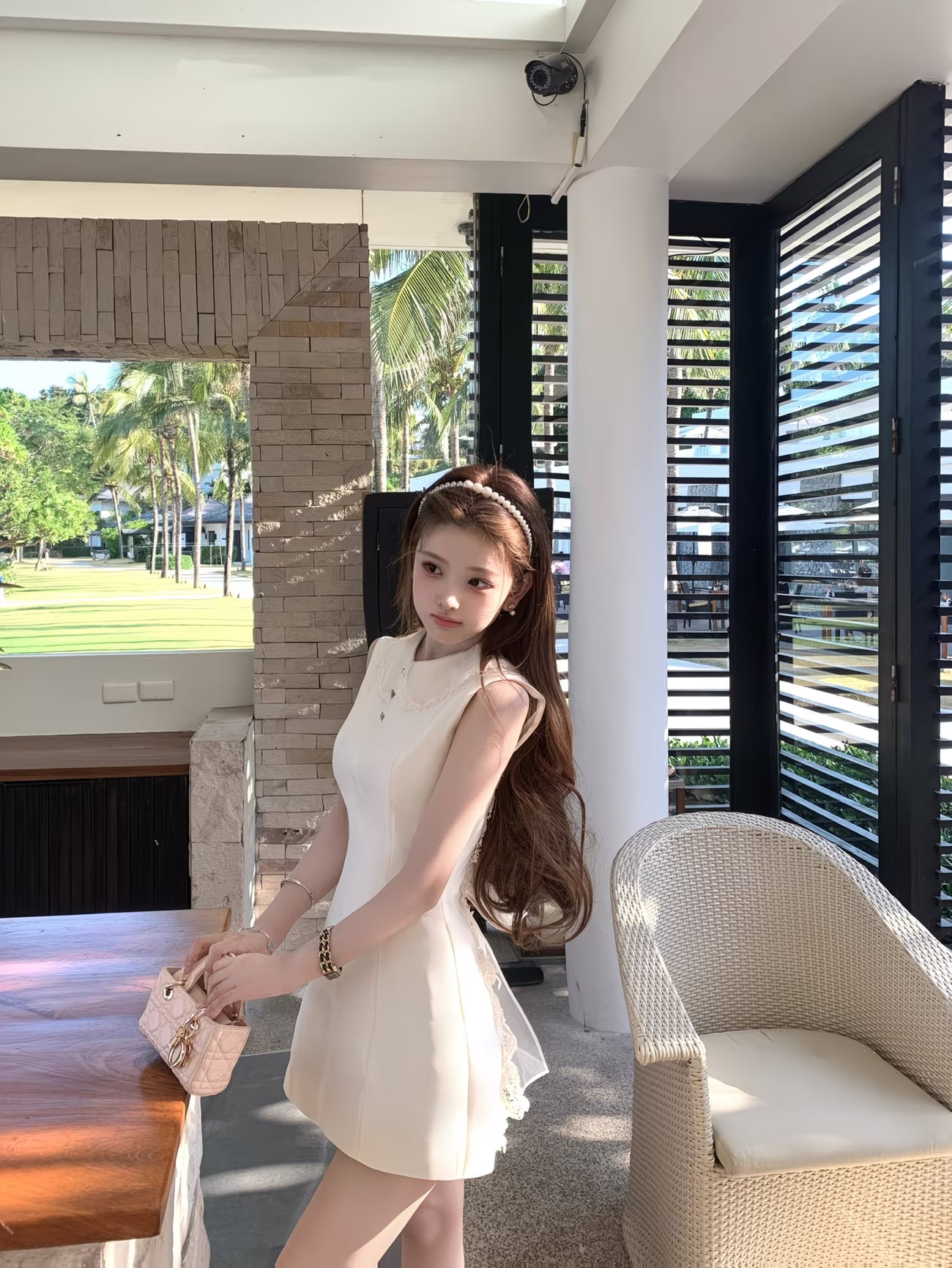 [Ruffle Dress with Bow] Summer New Arrivals: White No-Sleeve Back-Tied Ruffle Dress with Bow, Waist-Defining Short Skirt for an Elegant Look