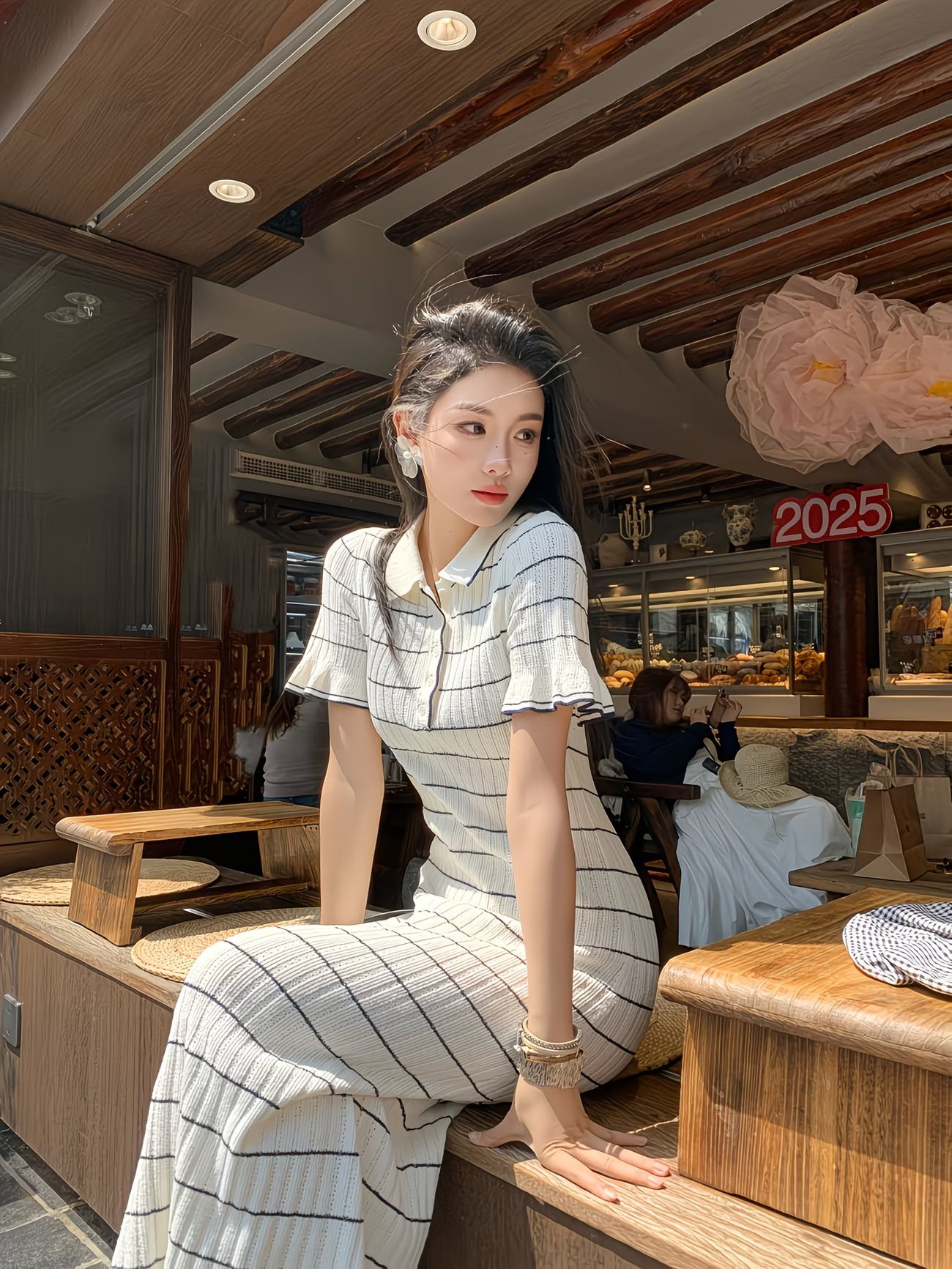 [French-Style Midi Dress] Color-Block Striped Midi Dress with Short-Sleeve Collar, Waist-Cinching Fitted Summer Dress for Casual to Semi-Formal Wear