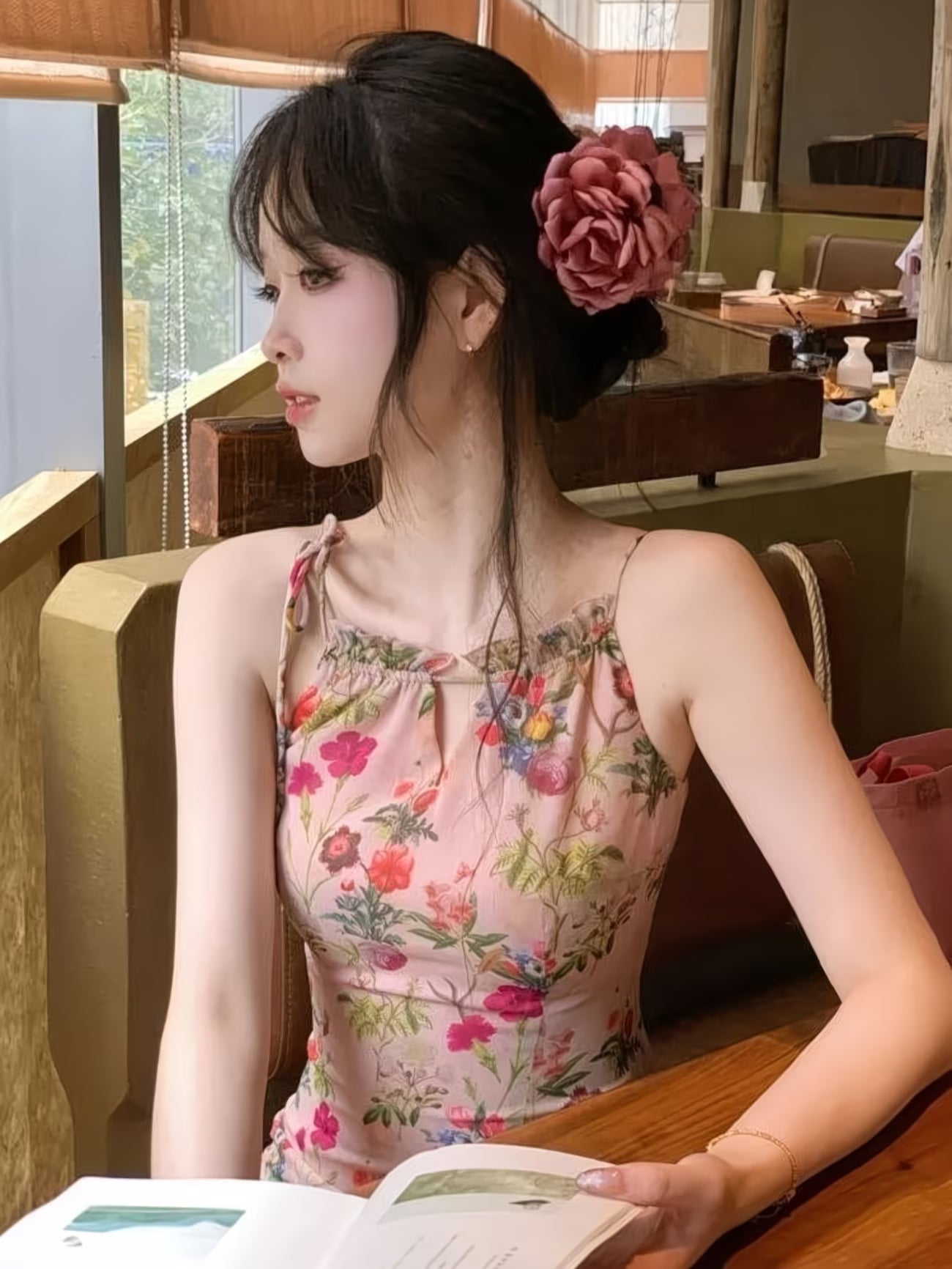 French-Style Pink Ruffle Hollow-Out Floral Print Spaghetti Suspender Dress for Women, Summer Beach Vacation, Flattering for Petite Figures, Stunning Dress