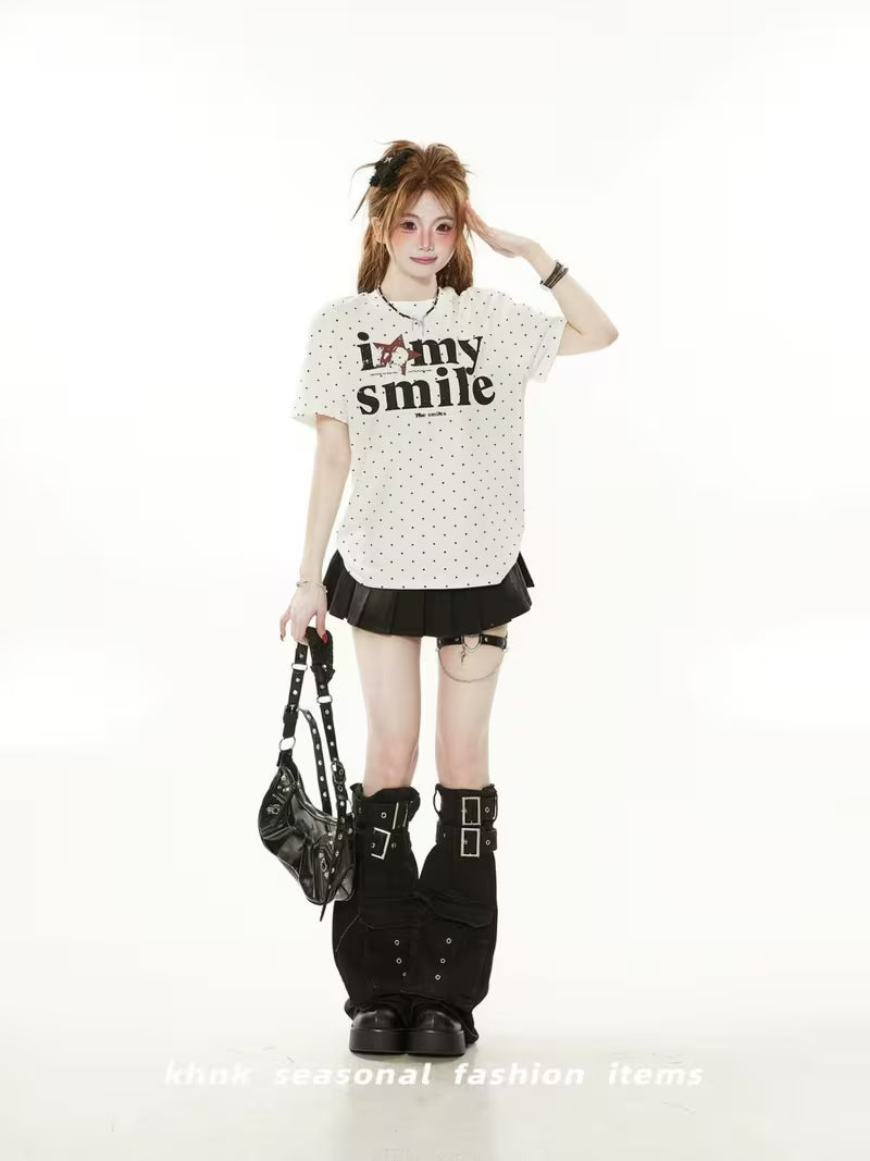 American Retro Letter Printed Shoulder Short-Sleeved T-Shirt for Women with Ins Design, Full of Printed Polka Dots, Short And Slim Fit Top, Trendy