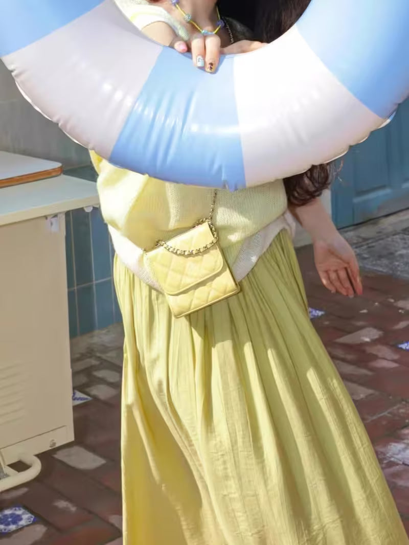 2025 New Korean-Style Age-Reducing Dopamine Skirt