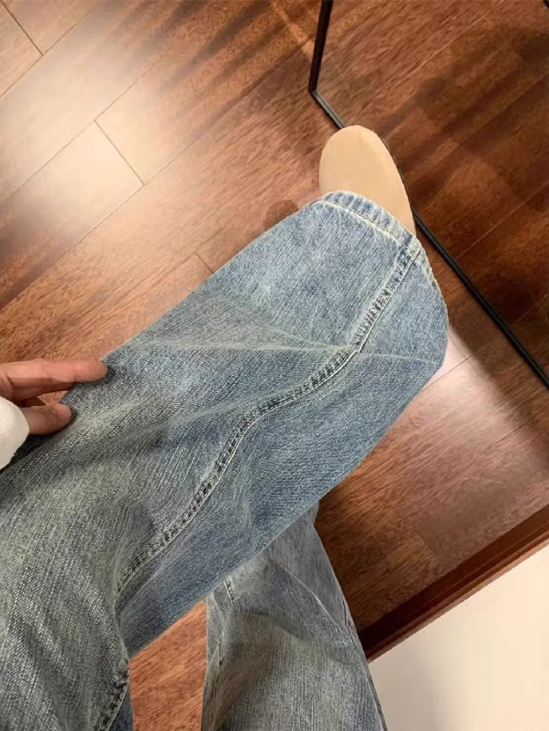 Retro Wash Technique Rivet Wide-Leg Jeans for Women. New Autumn-Winter Style. High-Waisted, Loose-Fitting, Form-Fitting Straight-Leg Pants