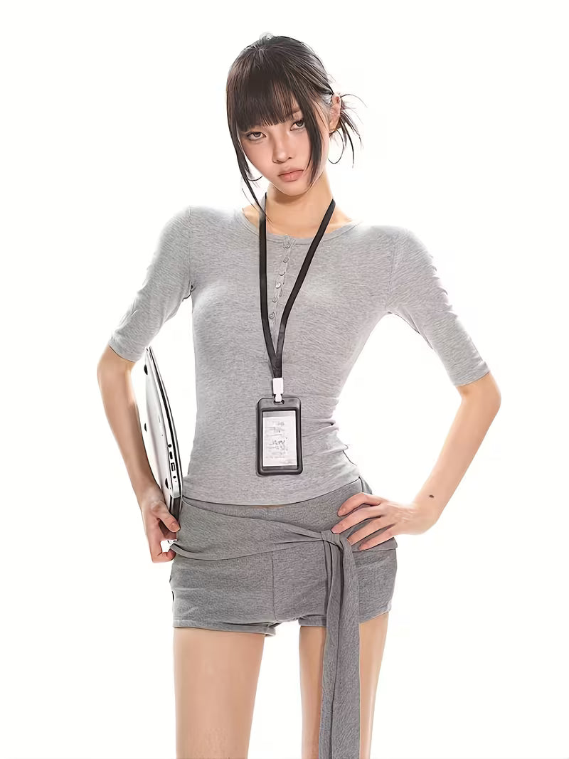 2025 New Sexy Slim-Fit Waist-Defining T-Shirt for Women, Featuring a V-Neck And Button Design, Made from Stretchy And Soft Fabric, Perfect for Evening Dates, Music Festivals, Parties, Travel, Work Commutes, And Everyday Outings