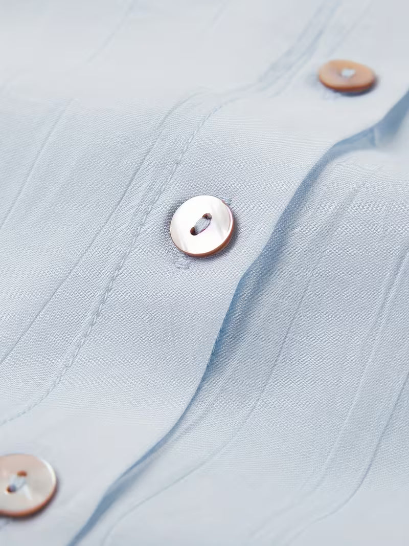 Women's Shirt, Soft and Flowing Fabric with Designer Color Gradient, Fit with Regular Shoulders, Casual and Commutable, Spring/Summer Clothing, Daily Commute Style