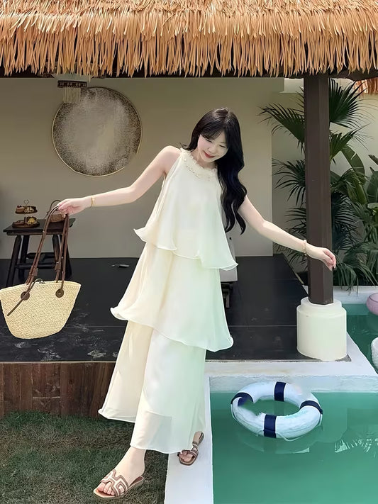 Summer 2026 Women'S Clothing, Elegant Resort Style, -Like Chiffon Cake Dress, Women'S Summer Seaside, Unique And Beautiful Halter Neck, Irregular Layered Dress, Elegant Style, Floral Print, Loose Halter Neck Dress, Women'S Spring